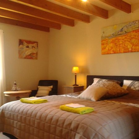 Savignac-de-Duras Luxury B&B Maison A Votre Sante, In Bordeaux Wine Region الغرفة الصورة