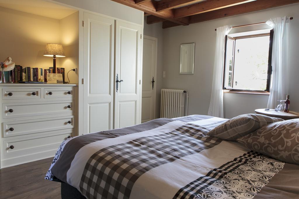 Savignac-de-Duras Luxury B&B Maison A Votre Sante, In Bordeaux Wine Region الغرفة الصورة