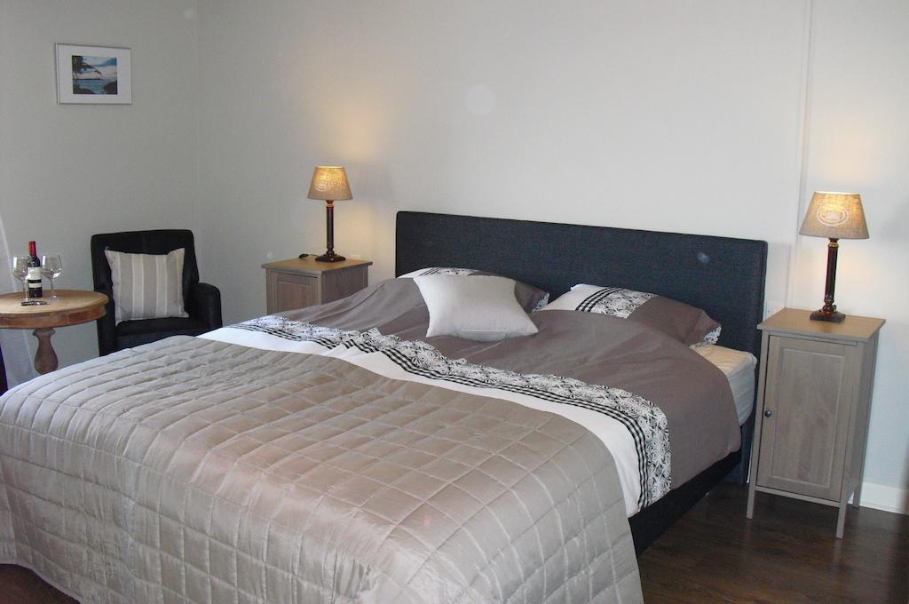 Savignac-de-Duras Luxury B&B Maison A Votre Sante, In Bordeaux Wine Region المظهر الخارجي الصورة
